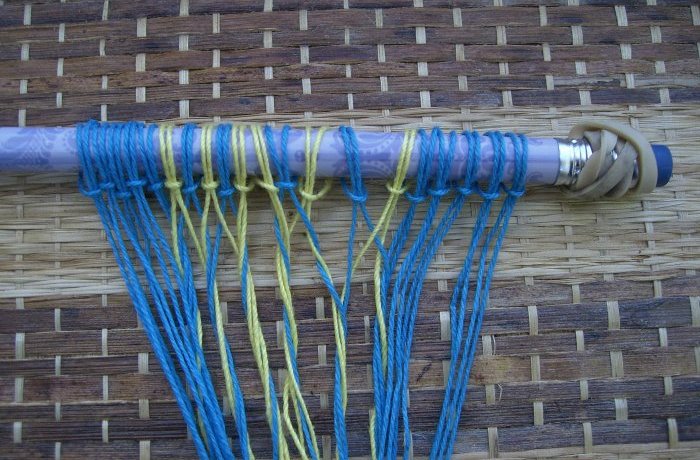 tablet-weaving illustration