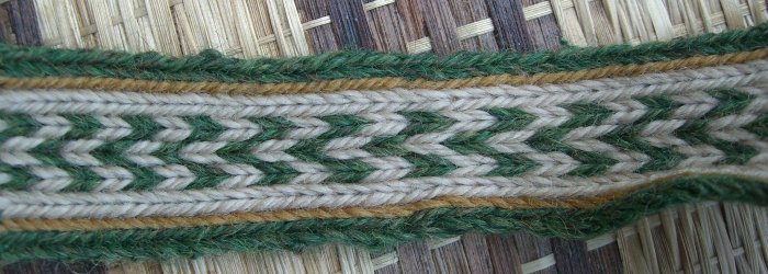 tablet-weaving illustration